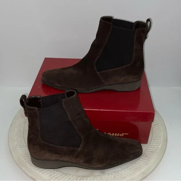 Salvatore Ferragamo | Shoes | Salvatore Ferragamo Chelsea  display picture 3